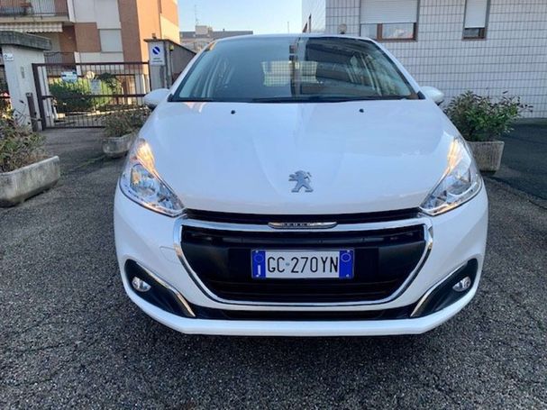 Peugeot 208 BlueHDi 100 75 kW image number 3