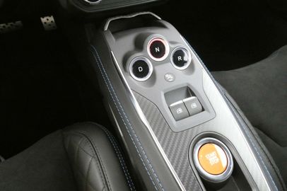 Car image 31