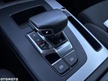 Car image 33