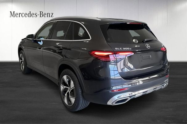 Mercedes-Benz GLC 300 e 4Matic 230 kW image number 4