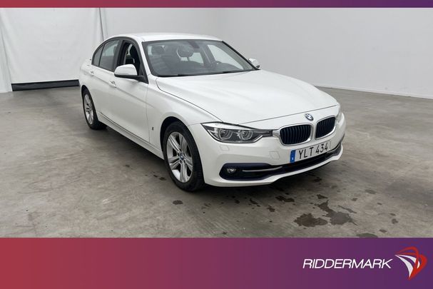 BMW 330 e Sport Line 185 kW image number 2