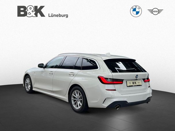 BMW 320i Touring 135 kW image number 6