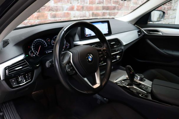 BMW 520i 135 kW image number 11