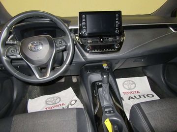 Car image 10