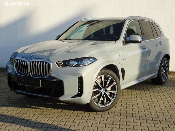 BMW X5 50e xDrive 360 kW image number 1