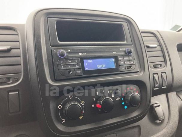  Renault Trafic DCi 120 L1H1 88 kW image number 21