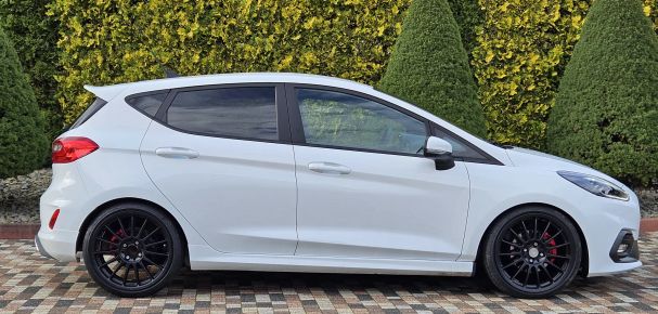 Ford Fiesta 1.5 EcoBoost S&S ST 147 kW image number 32