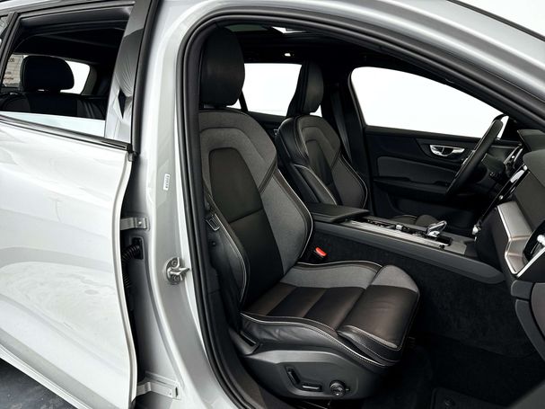 Volvo V60 Plus 130 kW image number 31