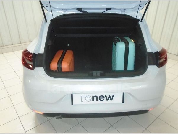 Renault Clio TCe 90 66 kW image number 24