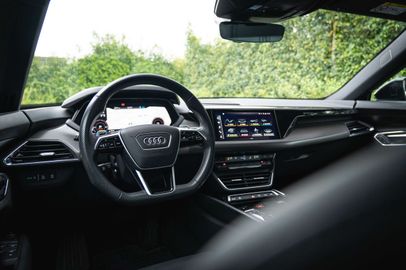 Car image 37