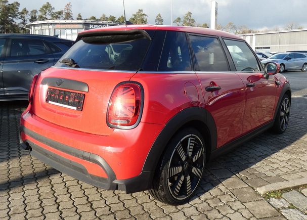 Mini One Mini Yours Trim 75 kW image number 3