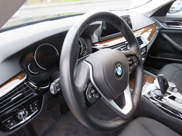 BMW 520d 140 kW image number 10