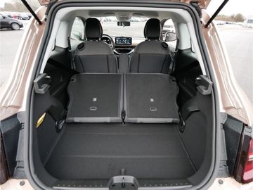 Car image 37