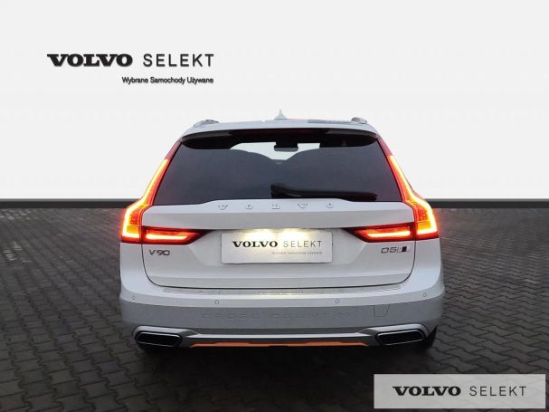 Volvo V90 Cross Country AWD 173 kW image number 7