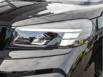 Car image 29