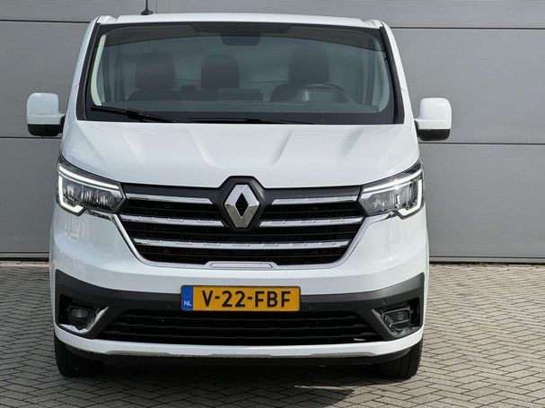 Renault Trafic Van L2H1 E-Tech 90 kW image number 4