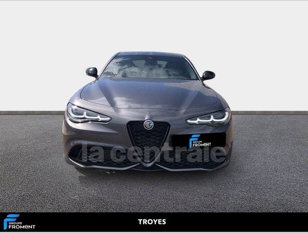 Alfa Romeo Giulia 2.2 AT8 118 kW image number 3