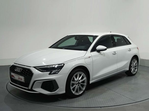 Audi A3 40 TFSIe S tronic S-line Sportback 150 kW image number 1