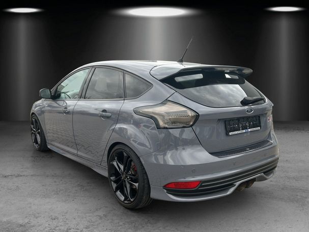 Ford Focus 2.0 EcoBoost ST 184 kW image number 4