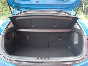 Car image 35