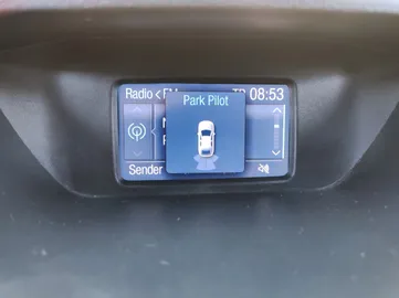 Car image 31