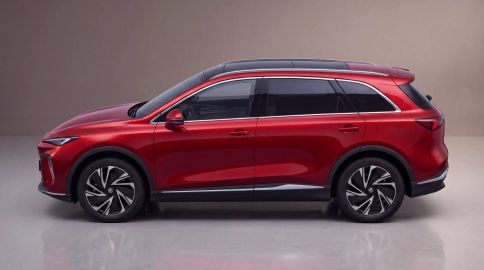 Car image 3