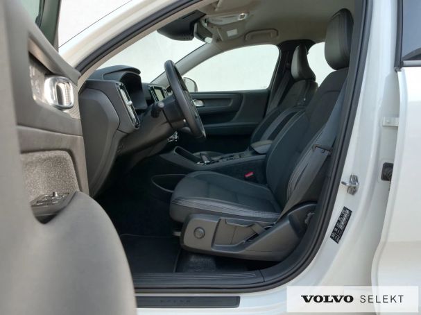 Volvo XC40 120 kW image number 15