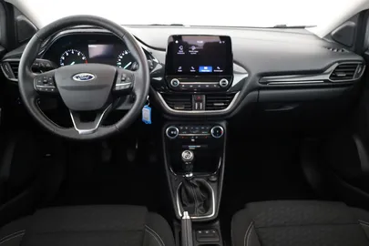 Car image 30