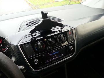 Car image 36