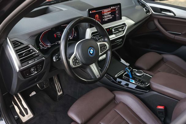 BMW iX3 80 kWh 210 kW image number 9