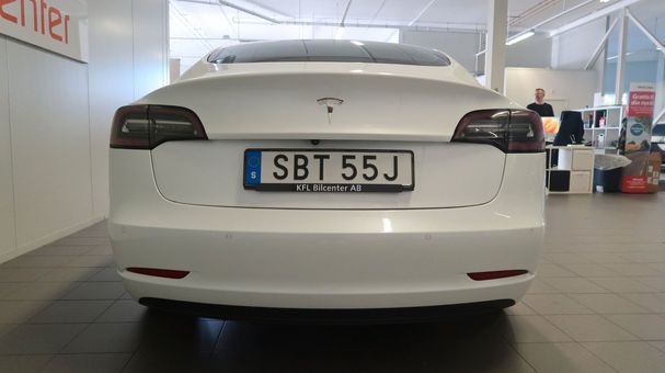 Tesla Model 3 Standard Range Plus 190 kW image number 7