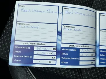 Car image 37