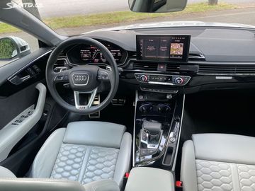 Car image 37