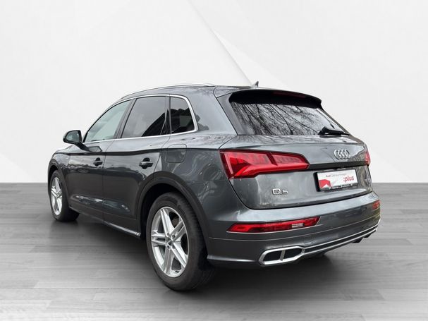 Audi Q5 55 TFSIe quattro 270 kW image number 4