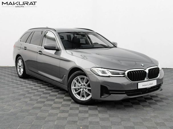 BMW 530d Touring xDrive 210 kW image number 11