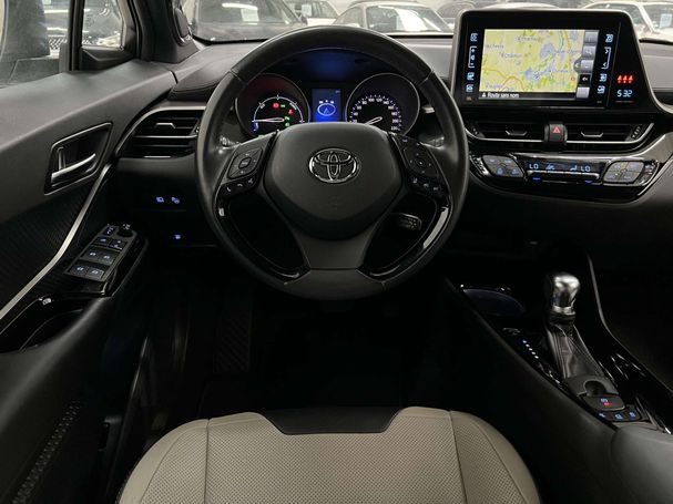 Toyota C-HR Hybrid 90 kW image number 12