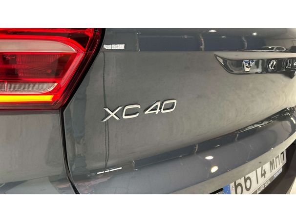 Volvo XC40 Recharge T4 155 kW image number 21