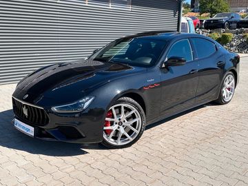 Car image 23