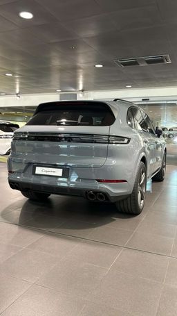 Porsche Cayenne S E-Hybrid 382 kW image number 6