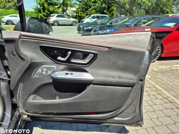 Car image 36