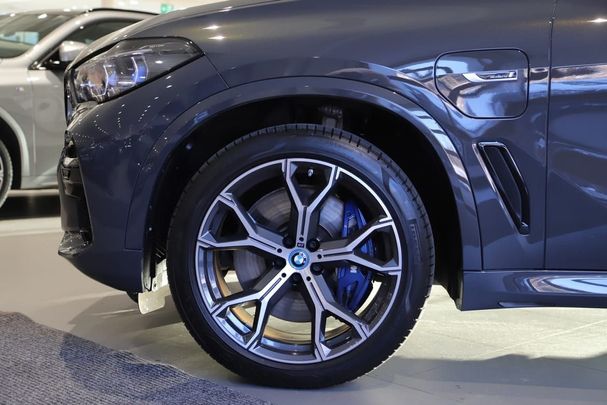 BMW X5 45e xDrive 294 kW image number 8