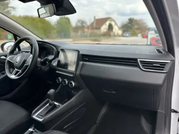 Car image 29