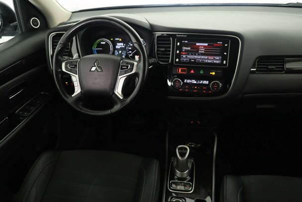 Mitsubishi Outlander 149 kW image number 30