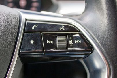 Car image 41