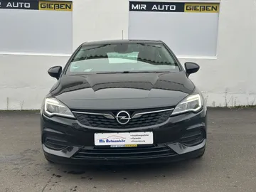 Car image 3