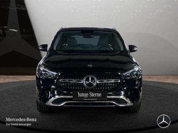 Mercedes-Benz GLA 180 100 kW image number 3