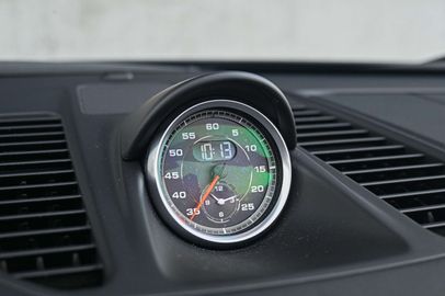 Car image 38