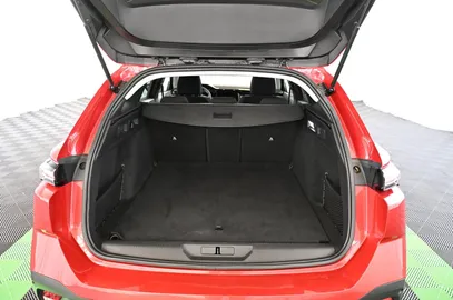 Car image 36