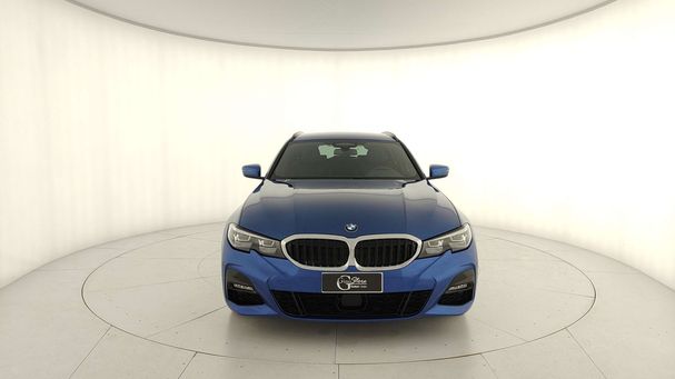 BMW 320d Touring 140 kW image number 2