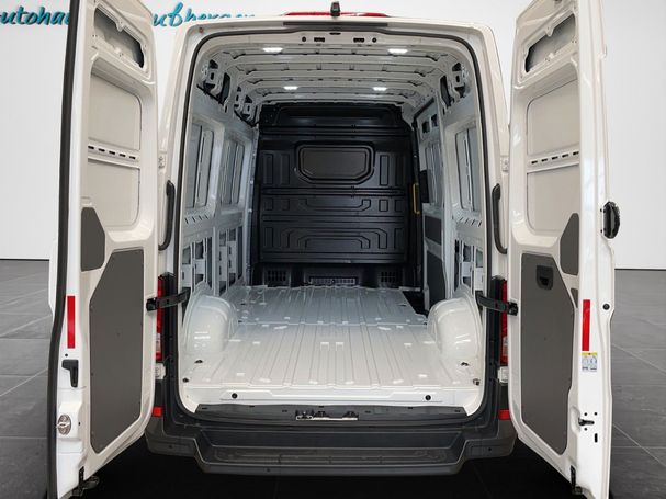 Volkswagen Crafter 100 kW image number 8